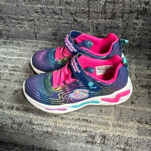 Girls size 13 Skechers light up shoes